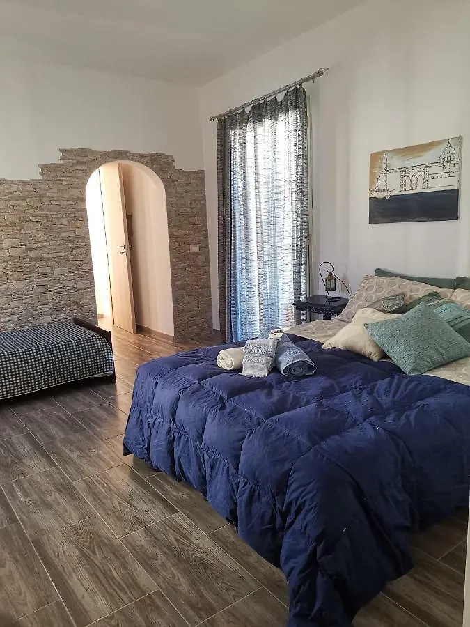 Ballaro Sant'Agata Mini Apartments Palermo 0*,  Italy