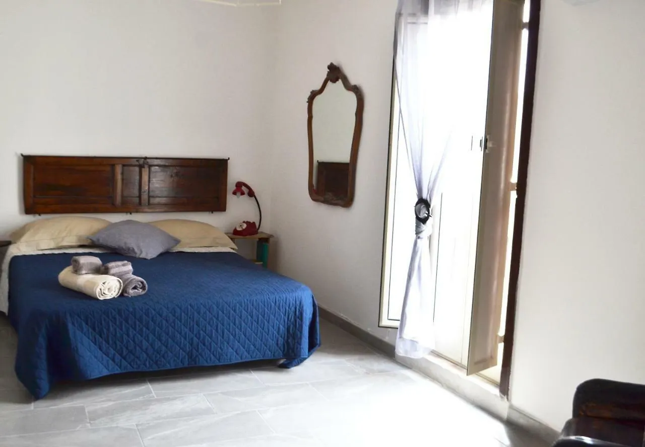 Ballaro Sant'Agata Mini Apartments Palermo Italy